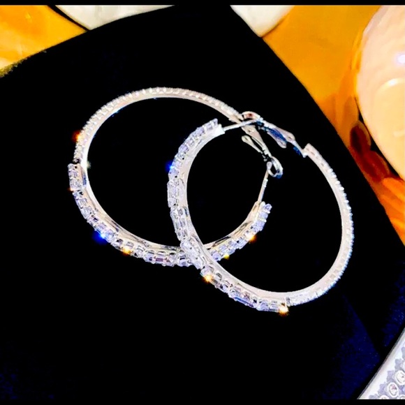 COPY - Last Pair🤩New!! .925 Silver White Sapphire Hoop Earrings! - Picture 2 of 5